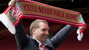 梅西：我们是冠军！感谢阿尔巴和布斯克茨在这段冒险中陪伴我