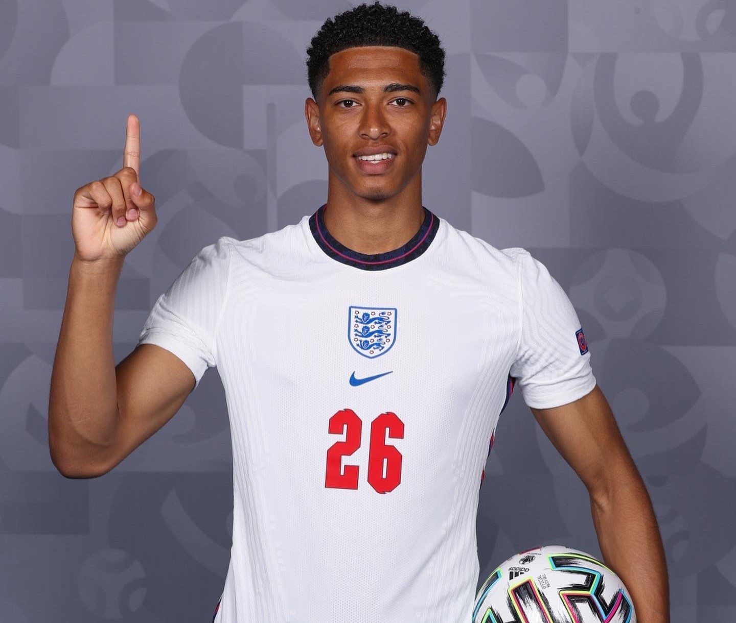 普利希奇替补双响 米兰让二追三3-2都灵