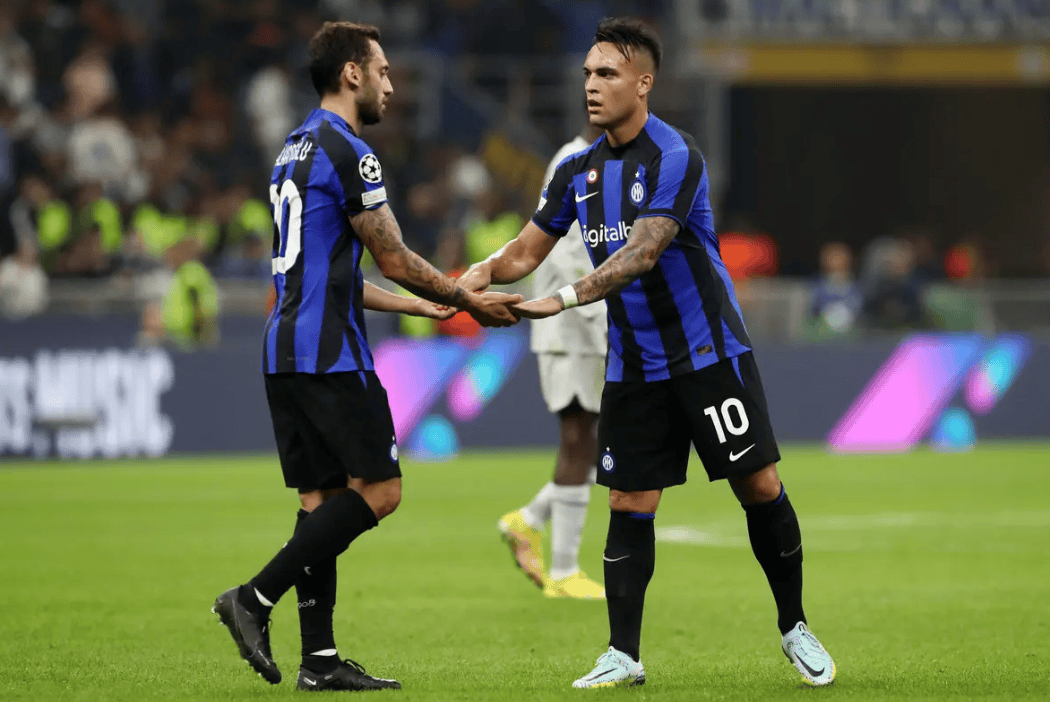 回声报记者：萨拉赫有可能想先发制人，但不会得到想要的结果