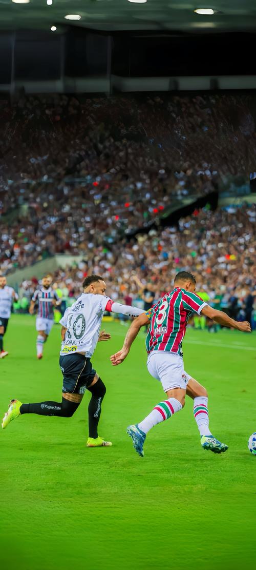 罗马推出黑胶唱片版队歌：限量版售价49.9欧，普通版19.9欧