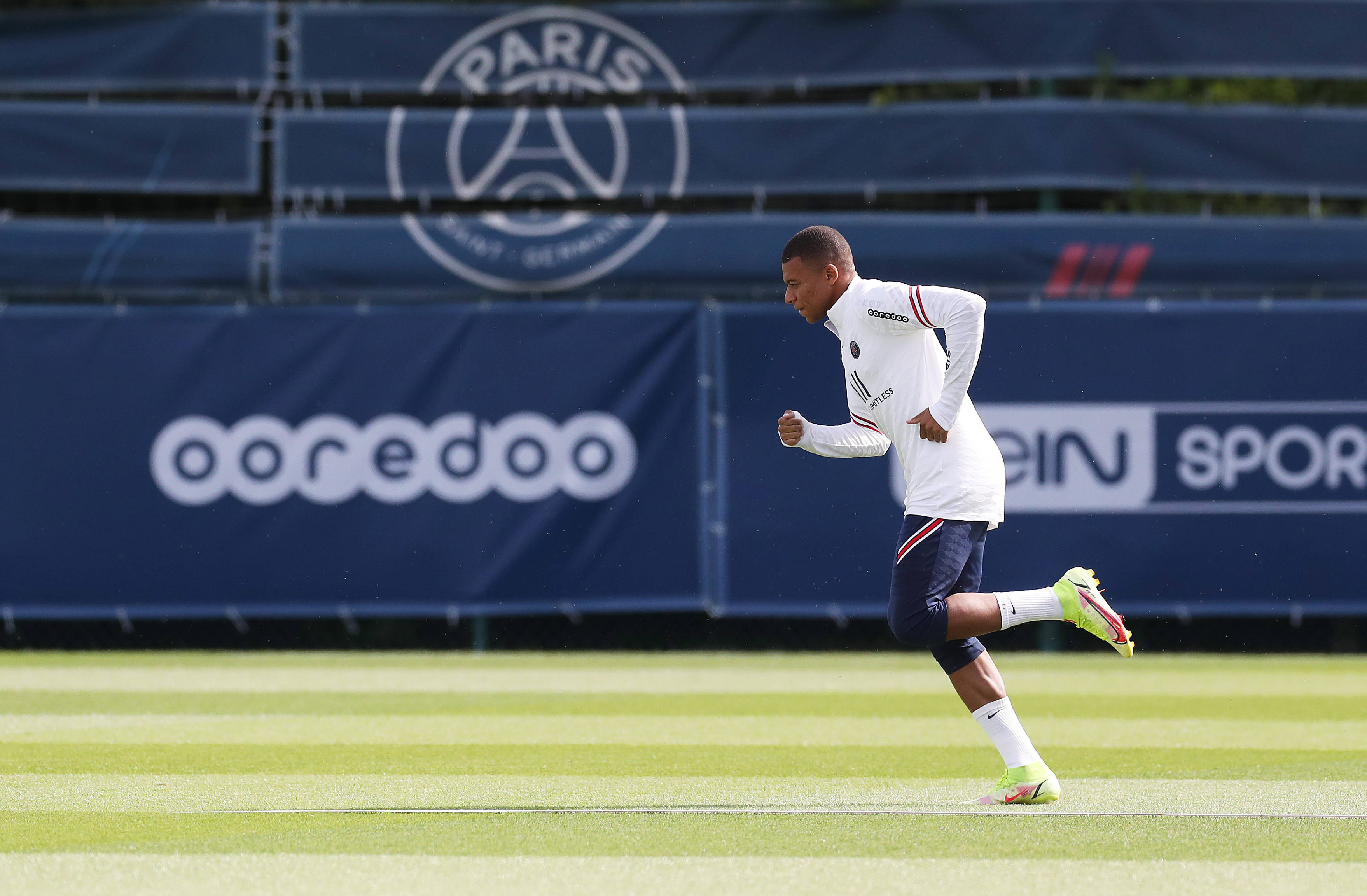 如何打破詹姆斯连续上双记录？杜兰特连续打满大约12个赛季