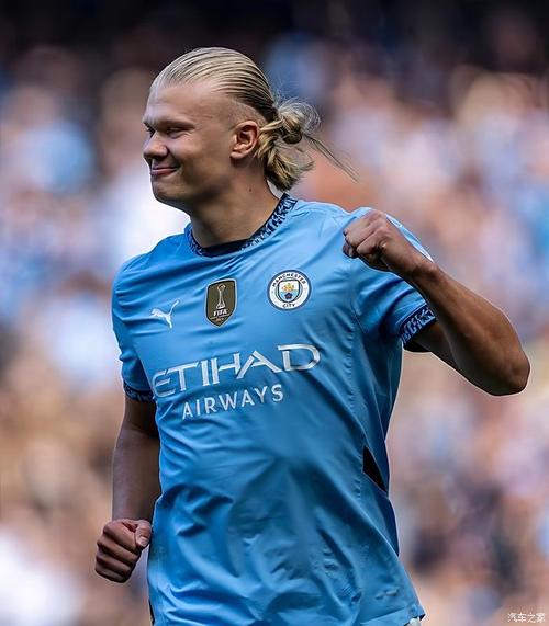 足球报曝中超某俱乐部欠税过亿，评论区画风突变：先查查调节费去哪了