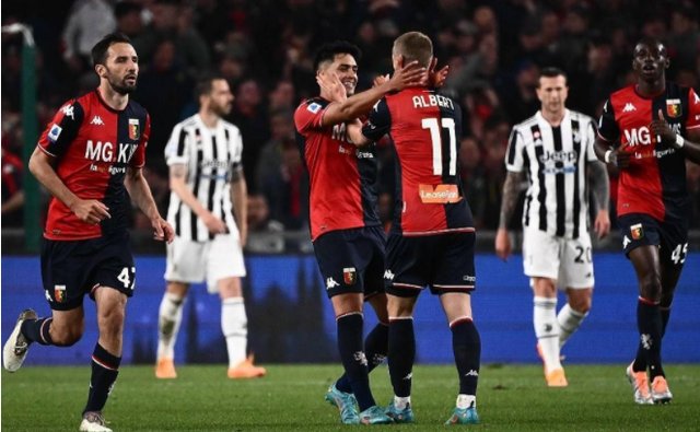 绿帽哥：马雷斯卡战术令蓝军内部迷惑，训练一套比赛是另一套