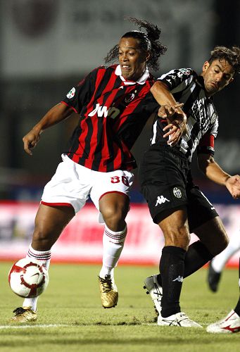 拜仁外租门将：很生气不是汉堡的一门，诺伊尔是史上最佳门将