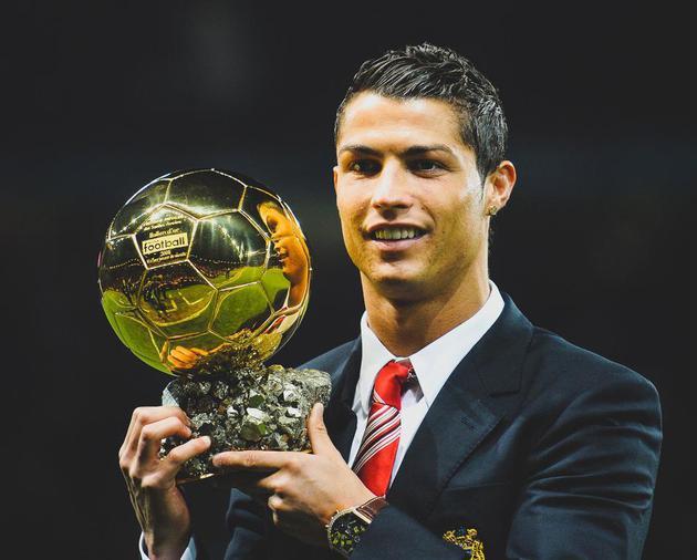 国安赛前训练人员齐整，达万、侯森跟队，乃比江“爆射”法比奥