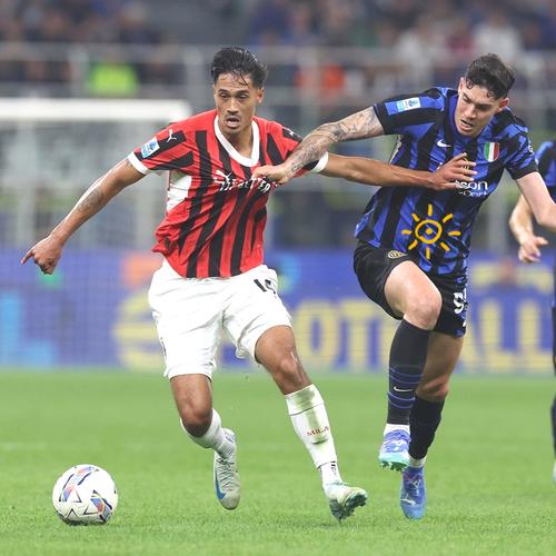 科贝：在阿劳霍遭遇心理问题后，孔德告诉弗里克他愿意踢中卫