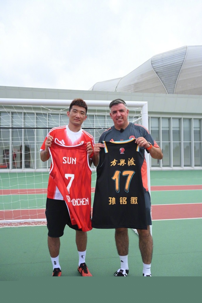 LPL 常规赛第三周统计：Left Hand／Scout 并列单杀王， Hope 是击杀／伤害王